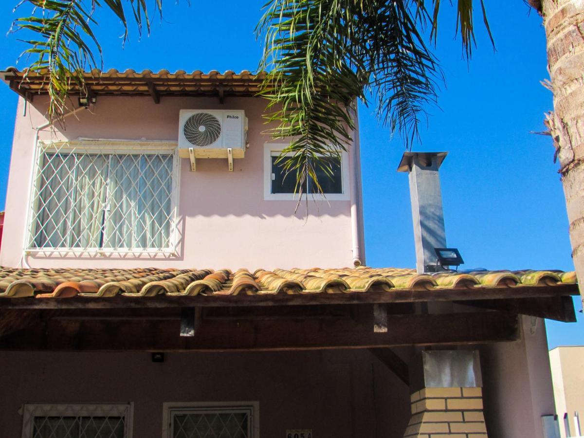 Casa Inteira,Total Privacidade Em Area Nobre, 2 Quadra Do Mar Villa Piçarras Exterior foto
