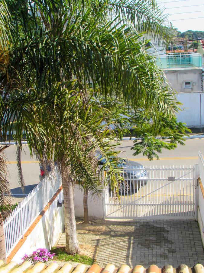 Casa Inteira,Total Privacidade Em Area Nobre, 2 Quadra Do Mar Villa Piçarras Exterior foto